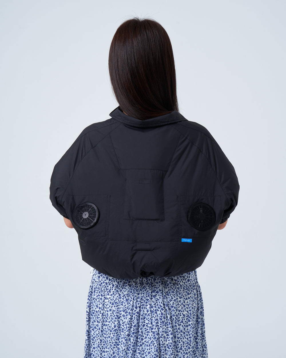 Back view in size S